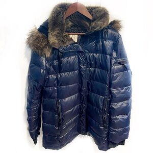 S13 Chelsea High-Shine Faux-Fur-Trim Hooded Puffer Coat Navy Blue SAM.